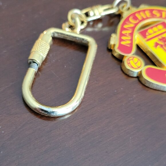 Manchester United Keychain Official Merchandise Keyring Man United MUFC - Picture 6 of 6